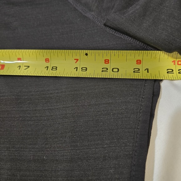 Athleta Women's Black Full Zip Hoodie Jacket Pockets Thumb Holes Size XL - Picture 4 of 7